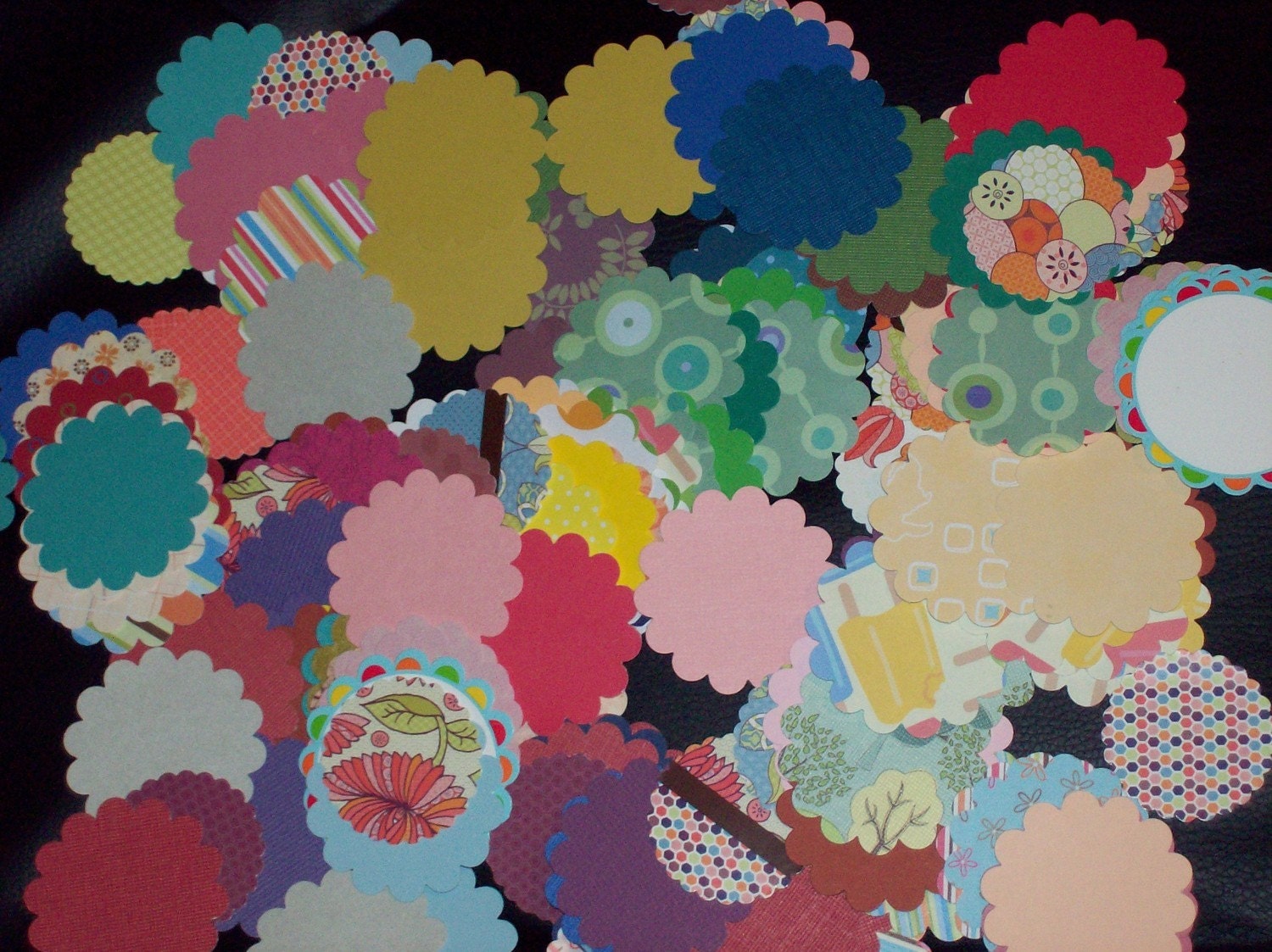 Stampin up punch 50 circle scallops all random colors