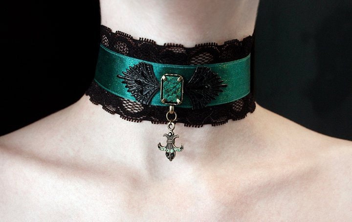 Green and black satin lace semi precious stone gothic choker