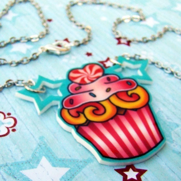 Cupcake Necklace