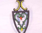 Miniature Wilton Cast Iron Folk Art Trivet Vintage Kitchen Retro Seventies USA 1970 Collectible Home Decor