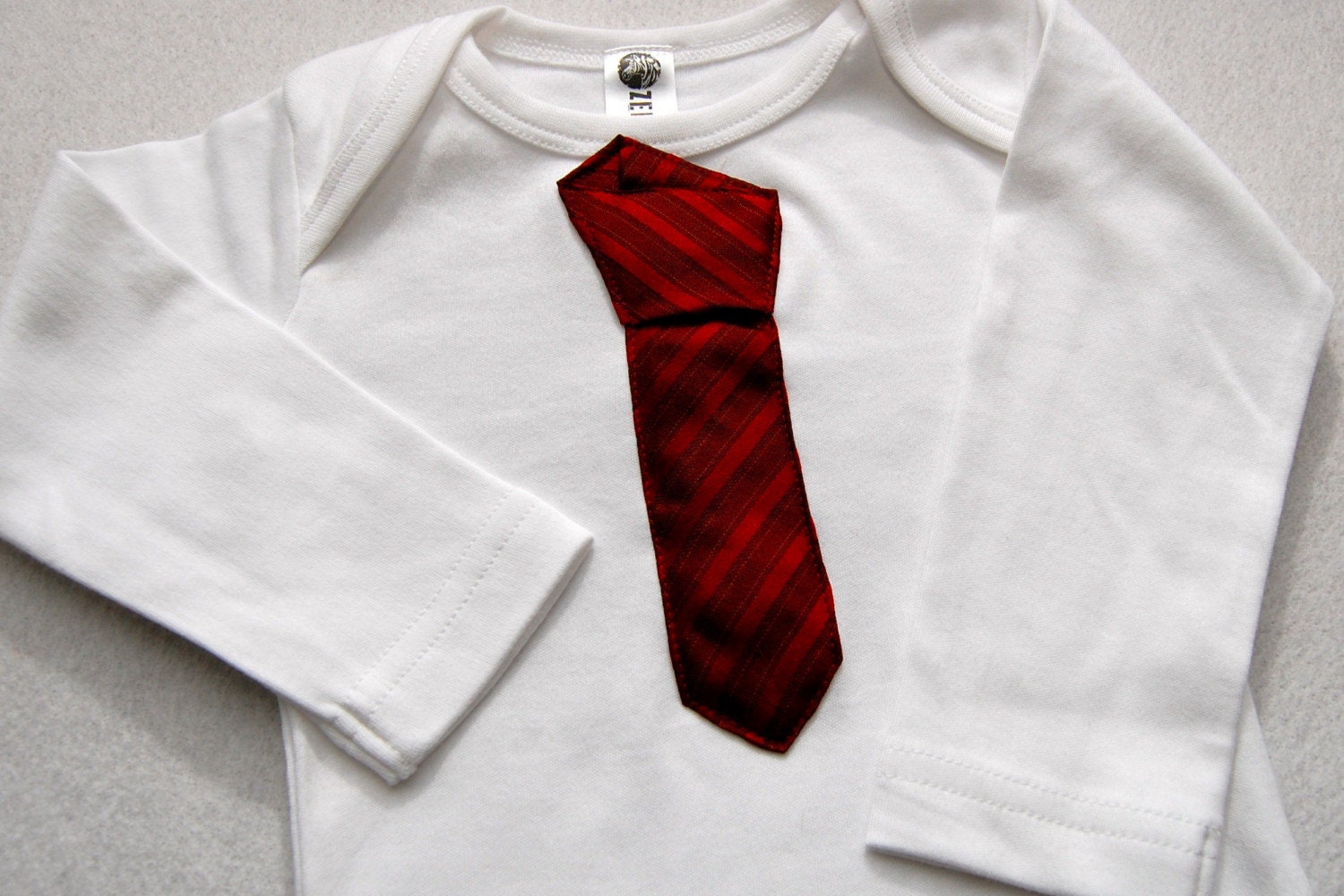 12 - 18 Mo. Organic Cotton Vintage Tie Bodysuit Long Sleeve TIESIE