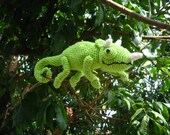 Jackson the Jackson's Chameleon amigurumi with velcros
