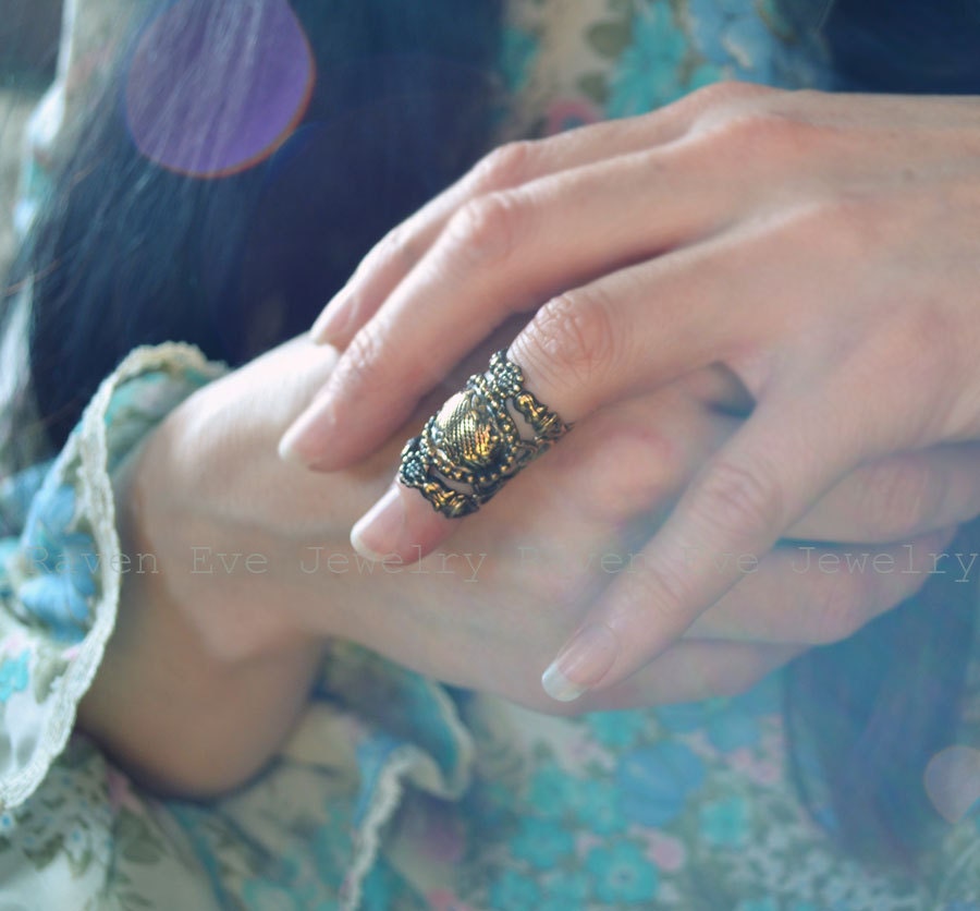 Baroque Knuckle Ring Armor Ring Ornate Filigree Limited Edition Antique Gold One Ring