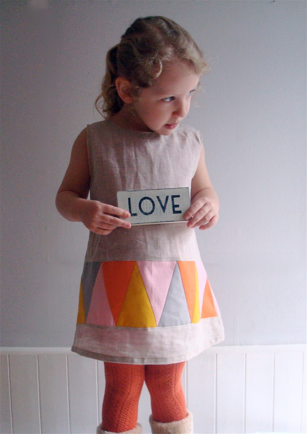 What's the Point Linen Dress - size 2-3 yrs, 3-4yrs, 4-5yrs
