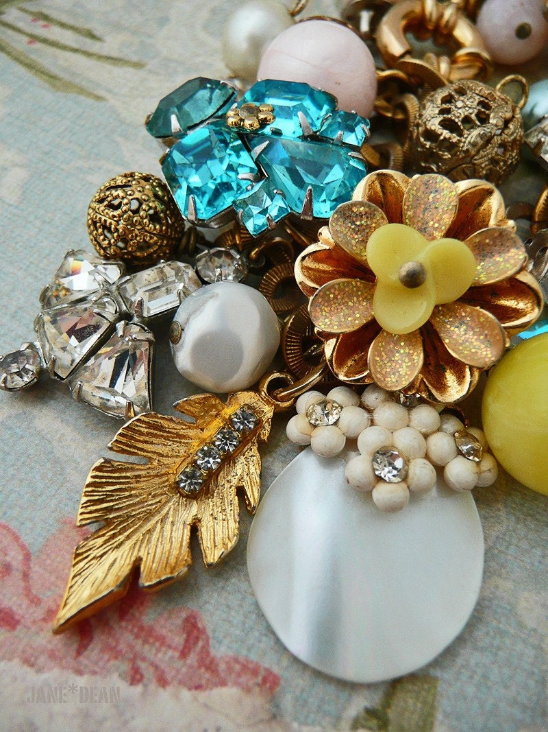 Vintage Flower Garden Bracelet