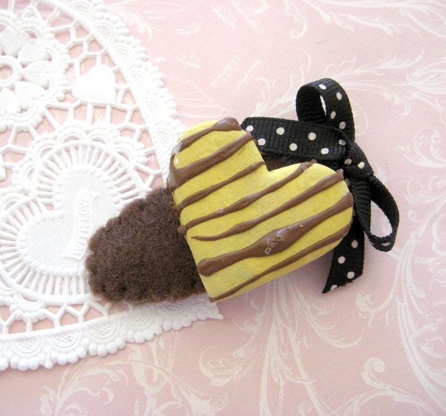 SALE Baby Girl Cookie Hair Clip - Chocolate Heart