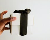 Gift Pop Up Box. dualchocolate in a Box. Pop-up Box
