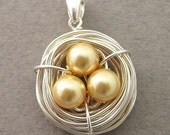 Birds Nest Pendant (Gold) 