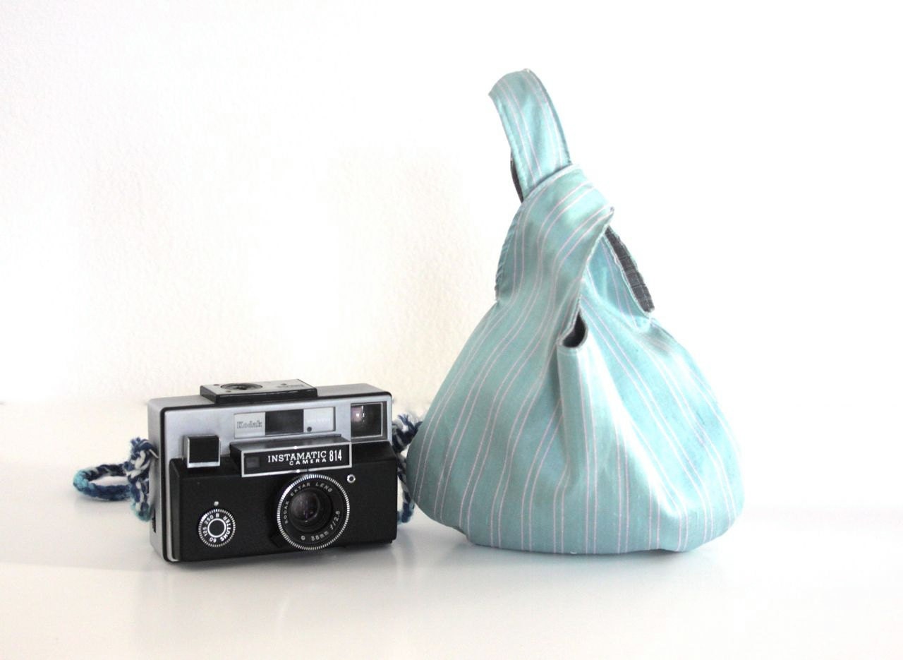Reversible Mini Errand runner Aqua Silk Small Pouch - Keys - Phone - headphones, Cosmetics - Travel - Gift giving - self closing - Wristlet