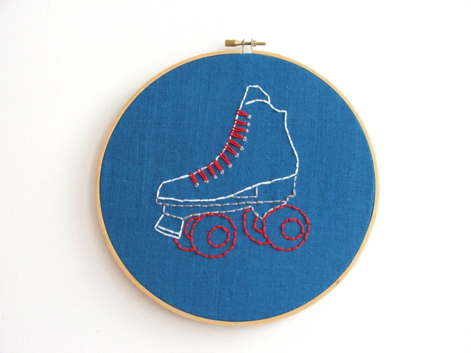 Hand Embroidery Hoop - Retro Roller Skate