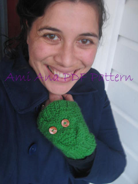 PDF PATTERN ONLY Owl-y (H)and Warmers - Knit Owl Hand Warmers