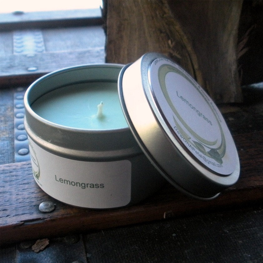 Lemongrass Soy Candle in Travel Tin with Lid 6 oz