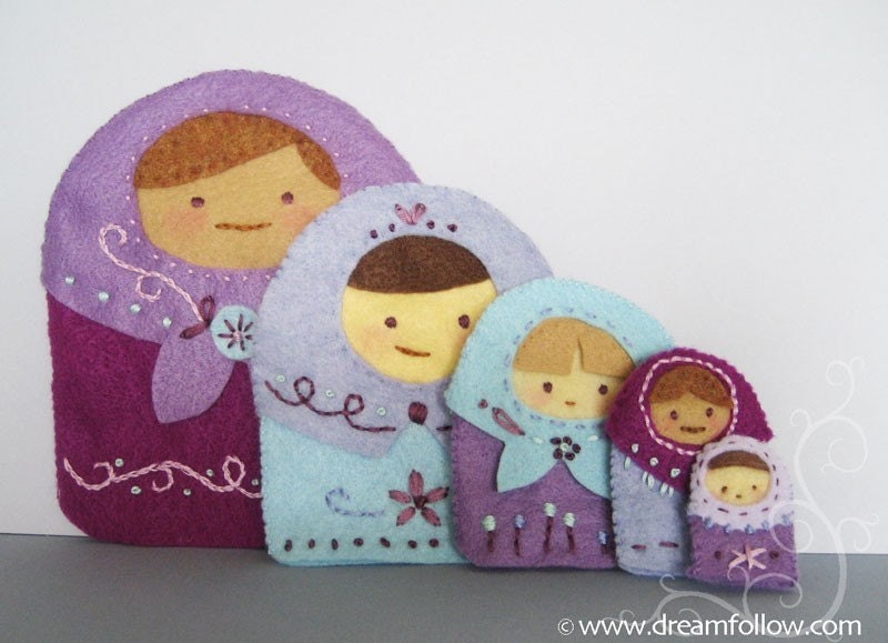 embroidered felt Matryoshka nesting doll PDF pattern