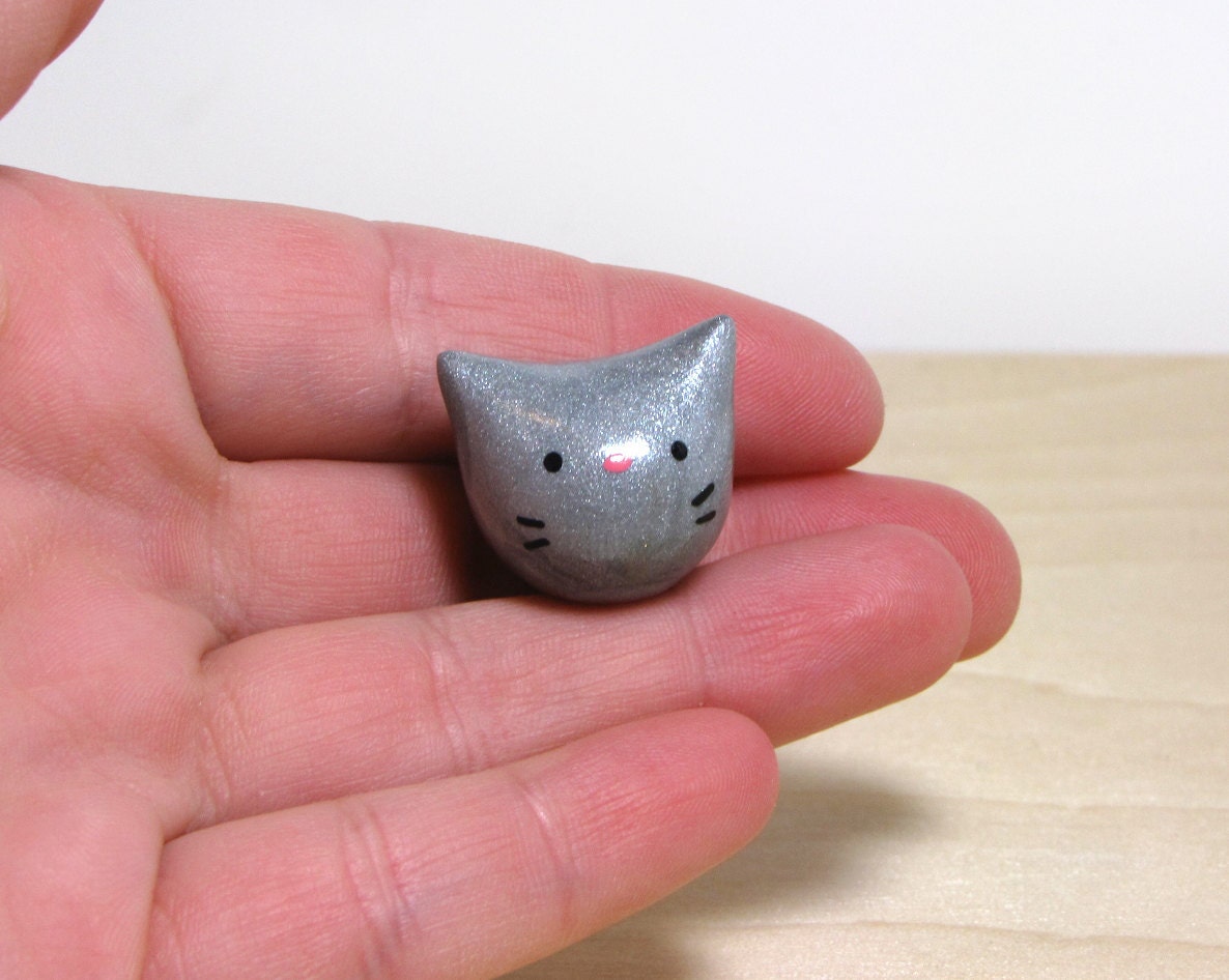 Silver Pocket Kitty