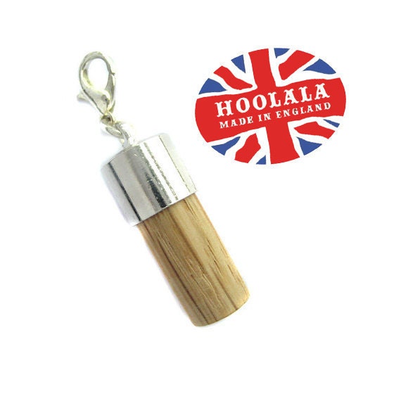 Lucky Touch Wood Oak for Strength Charm from Hoolala