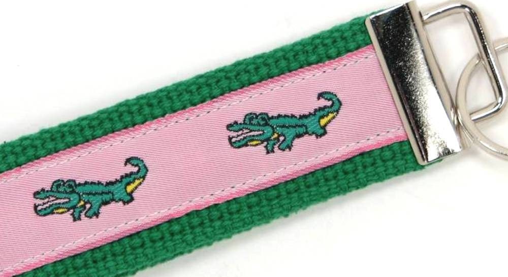 Growling Gator Key Fob in Pink and Green