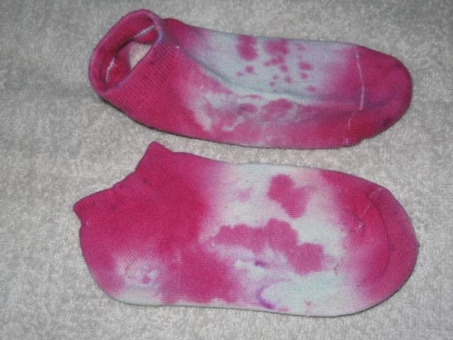 TieDye Hemp Socks WOMENS in Pink Sustainable and Biodegradable