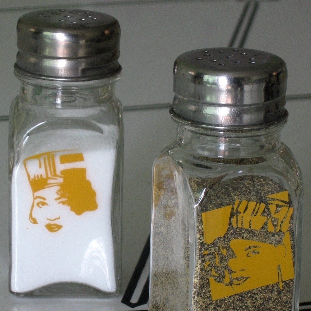 Salt N Pepa Shakers