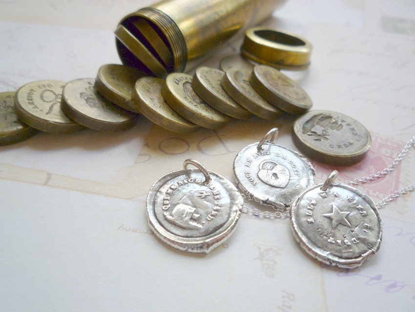 Love Knot - Antique Wax Seal Necklace in Bronze