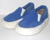 Childrens Vintage Blue Skimmer Tennis Shoes Slip On SNEAKERS, Size 3 Toddler Baby