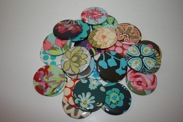 BRIDAL SHOWER FAVORS - 25 Amy Butler Fabric Button Mirrors