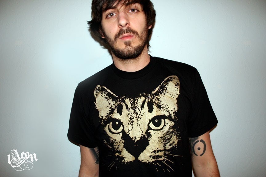 gold, gold cat, cat etsy, black mens tee, cat, cat tshirt, mens gift, cat clothing men, 1AEON black tee w Gold Cat Size M