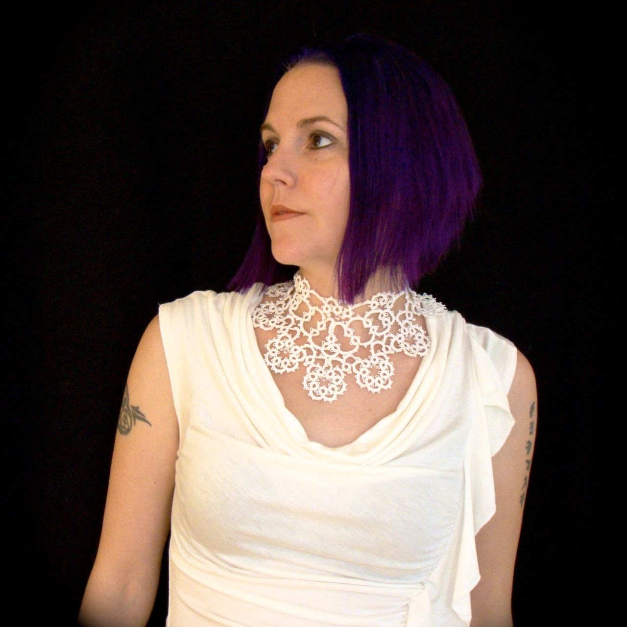 Tatted Lace Collar Necklace - Portrait of an Elegant Bride