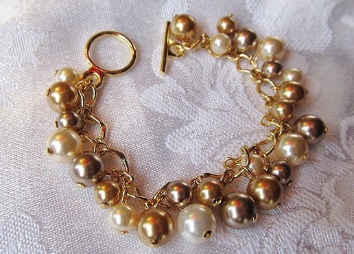 Monique Wedding Day Bracelet in Gold with Swarovski Pearls