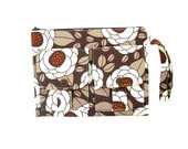 Wristlet Wallet - Gingseng Floral Chocolate Dorothy Wallet Wristlet