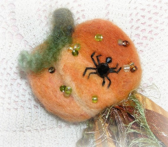 Felted Pumpkin Pin