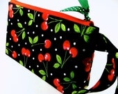 Wristlet with Zipper in Cherry-Oh