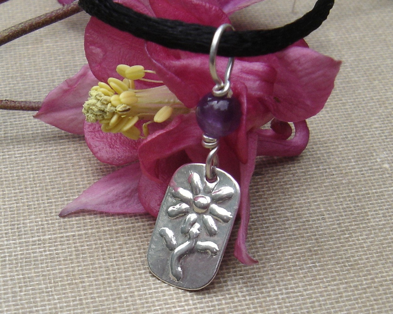 Daisy Flower Little Sterling Silver Pendant - With Amethyst-Flower Jewelry-Metal Charm-Spring