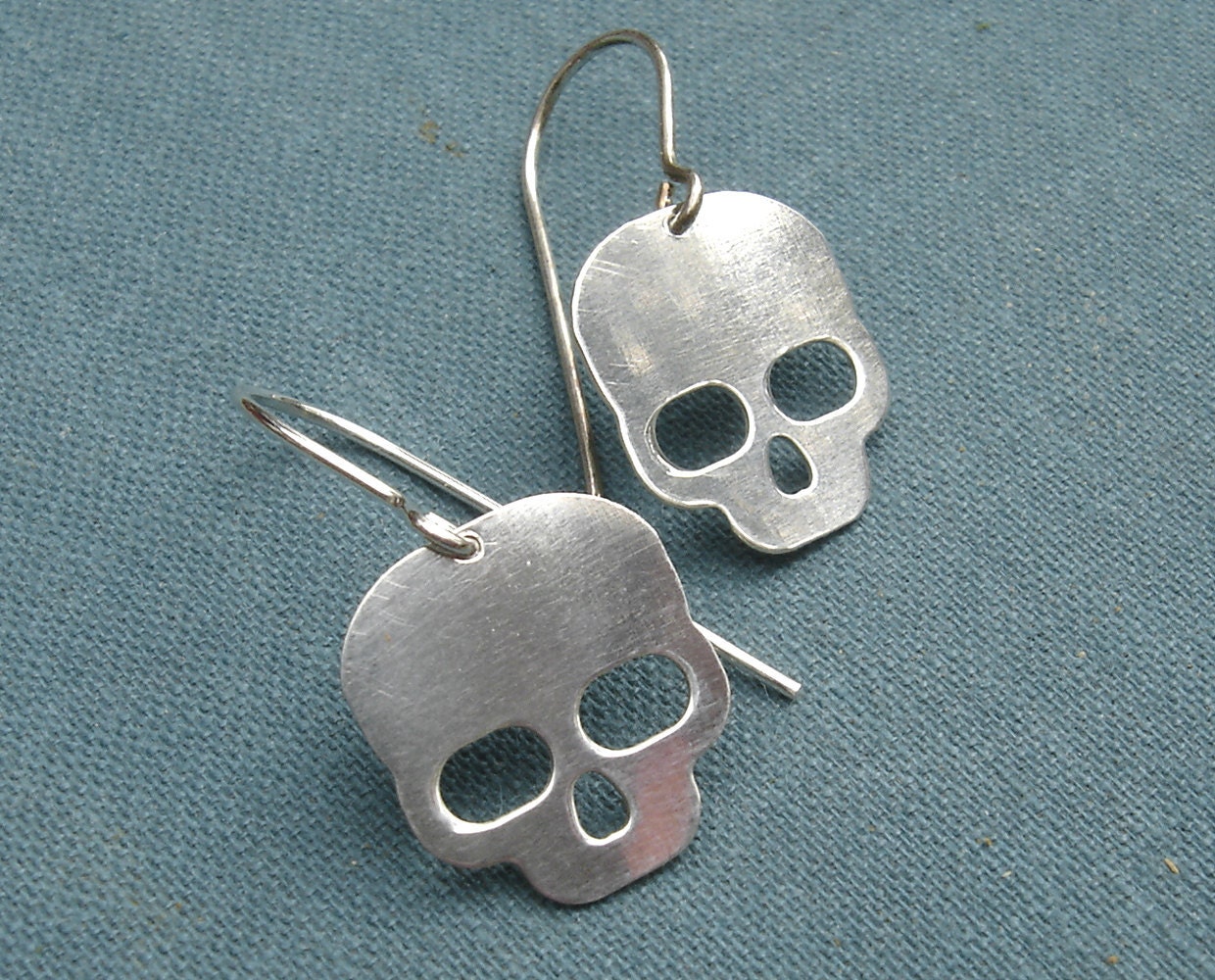 Skull Earrings - Skull Jewelry - Sterling Silver, Halloween, Dangle, Dia De Los Muertos