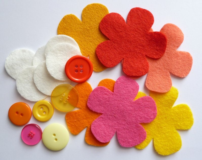 Sew Your Own Felt Flowers KIT citrus