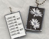 Valentine Loves Me Loves Me Not  DAISY Art Glass Pendant