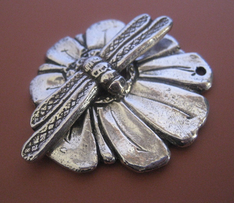 Pollination Toggle Clasp