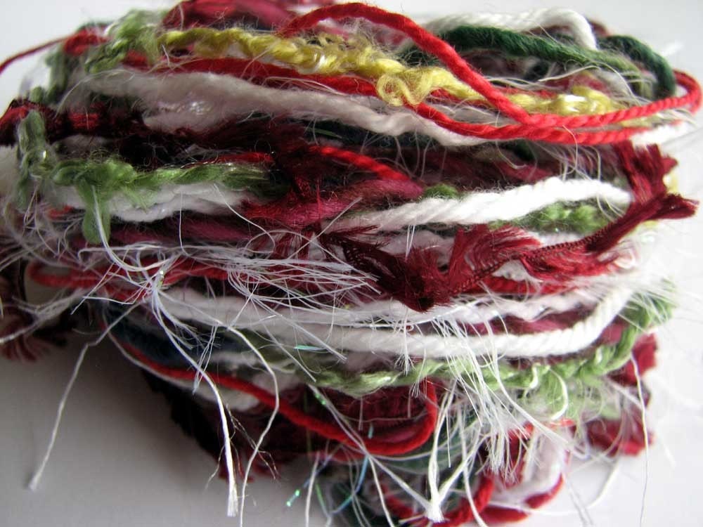 Creative Yarn Bundle, Christmas Tradition, 30 metres thanksgiving holiday selection pack, assortment green red white