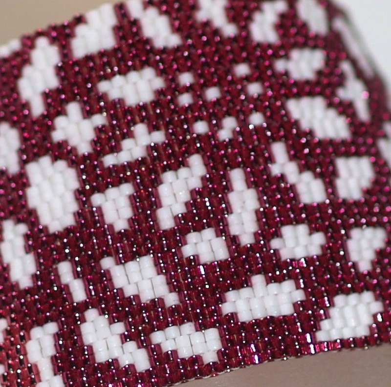 Three Dahlias ... Bracelet Cuff . Peyote . Beadwoven . Bold . Abstract . Flowers . Floral . Rose . Pink . Mauve . Burgundy . Stylish