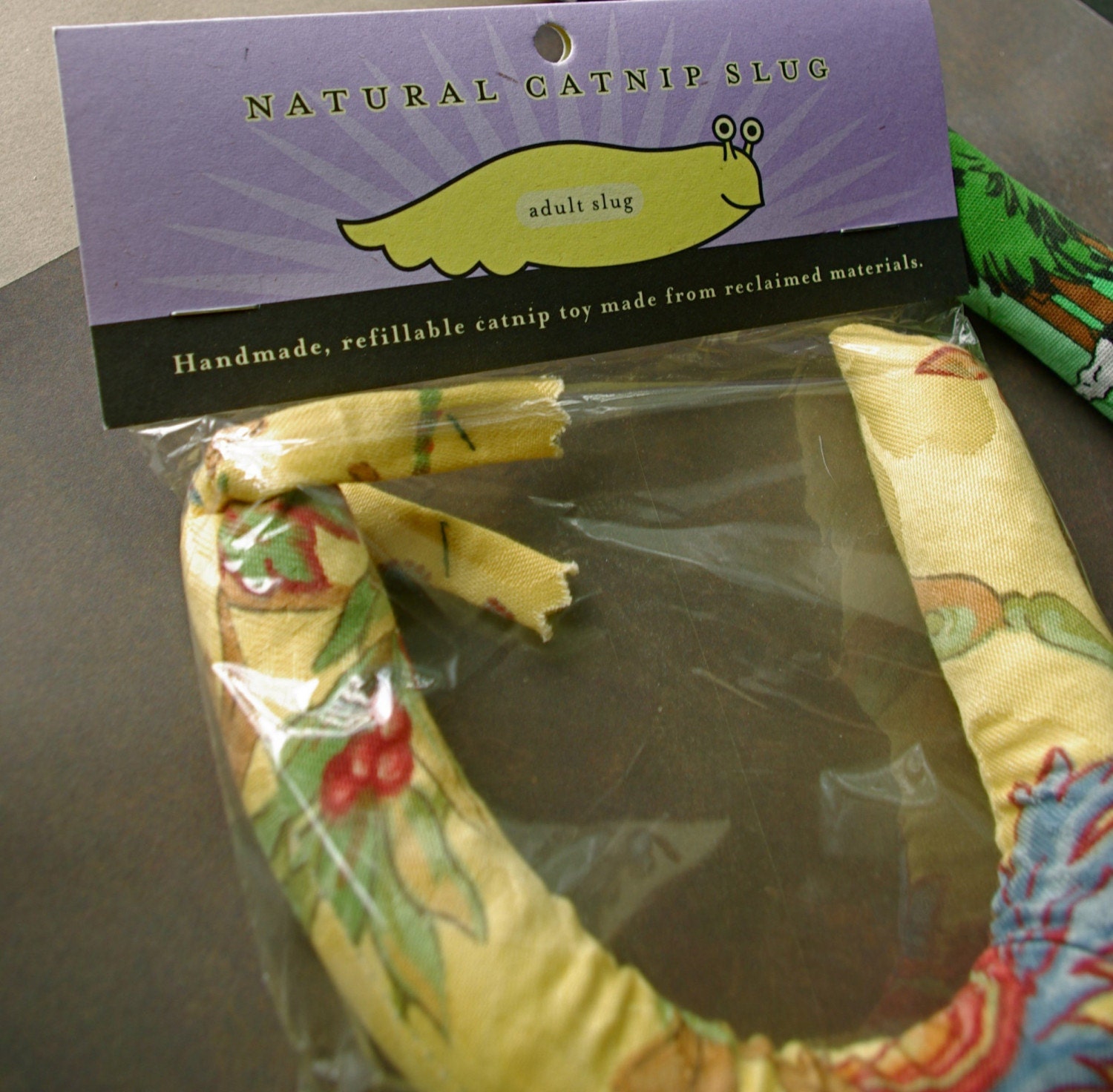 Organic Catnip Slug Toy - Adult