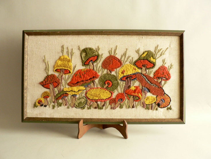 Botanical Mushrooms Crewel Picture, Framed Wall Picture of Mushrooms