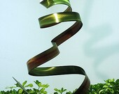 Modern Contemporary Metal Abstract Painted Sculpture / Summerfields Green Twist Garden Art By Jon Allen