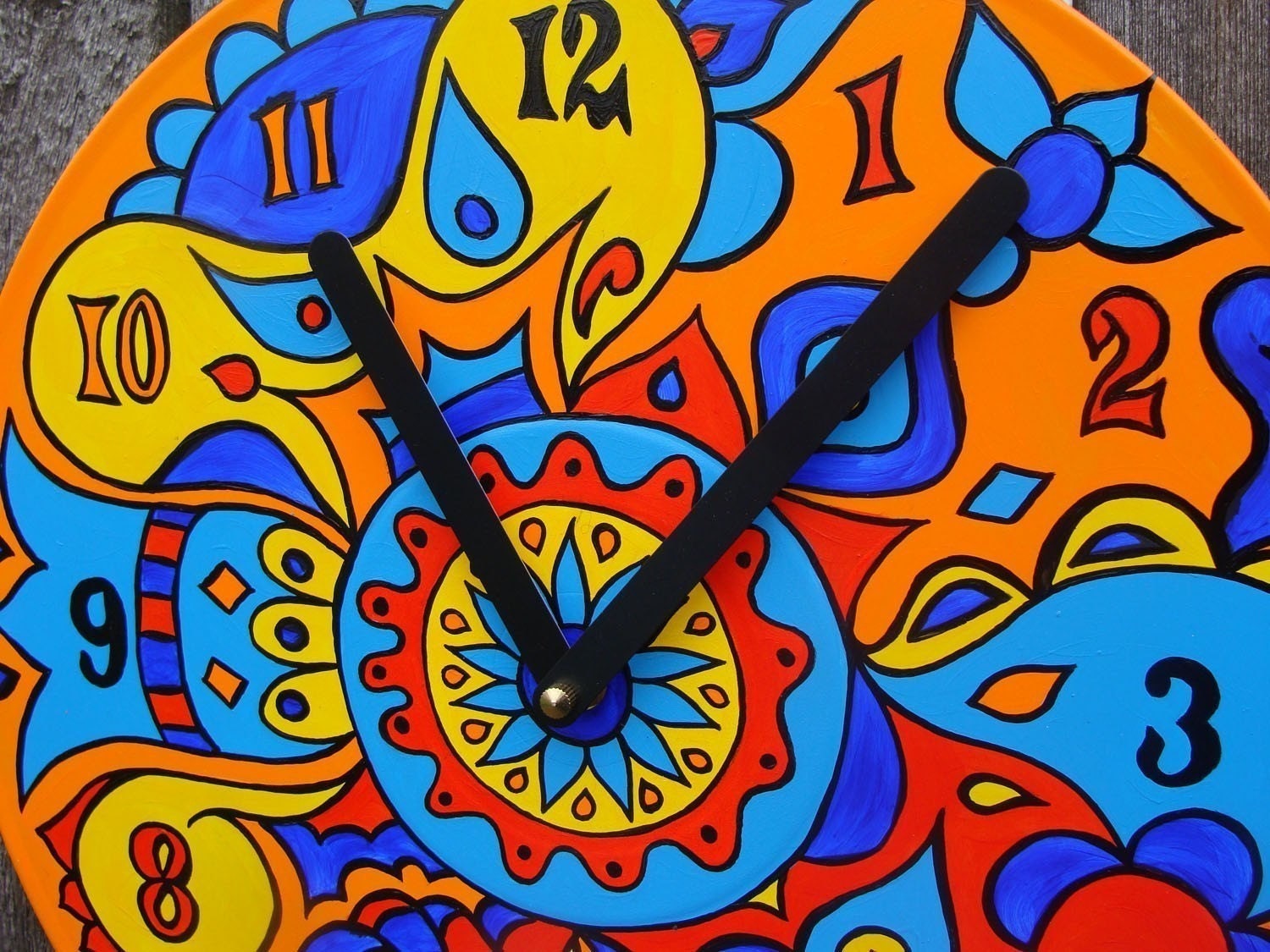 Orbit Mandala Record Clock