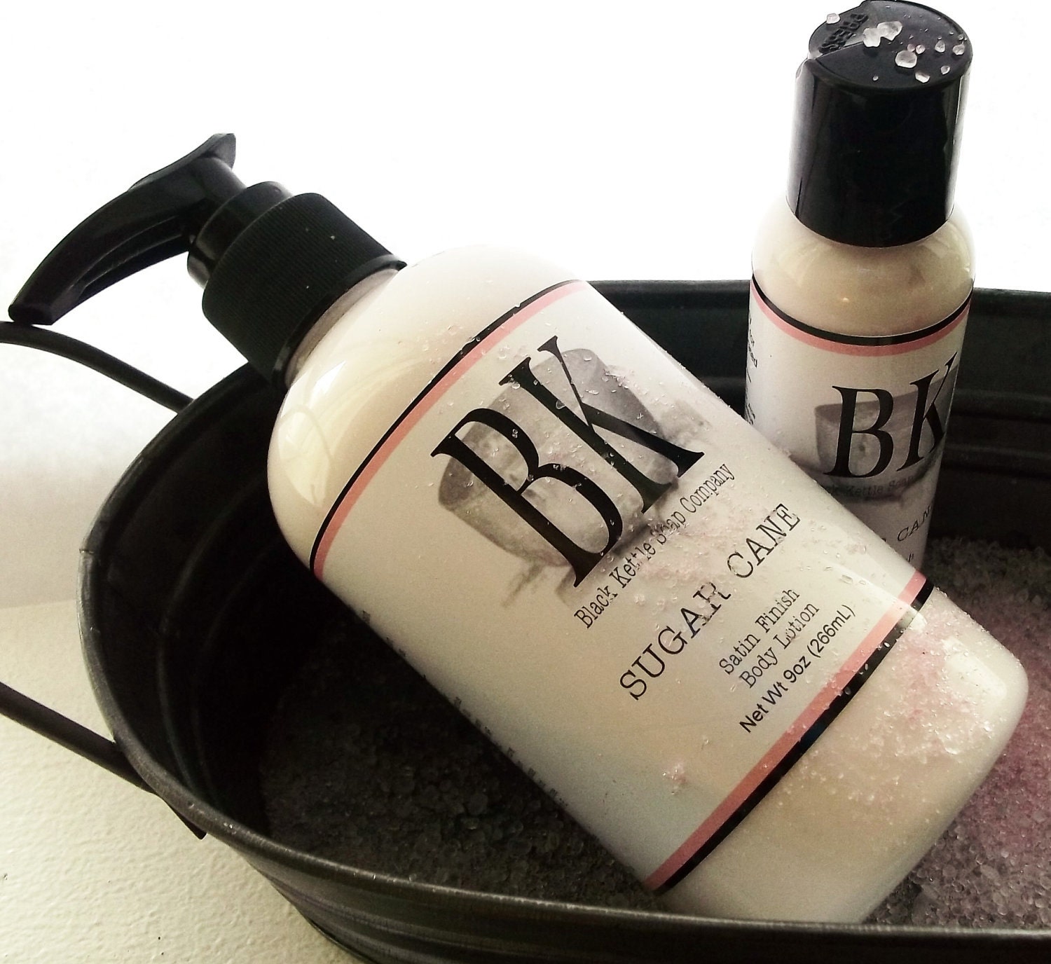 SUGAR CANE Moisturizing Body Lotion ... Black Kettle