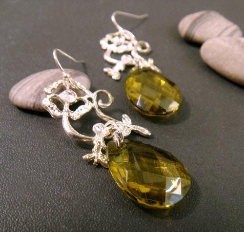 CLEARANCE . gardenia . silver . floral olive drop earrings