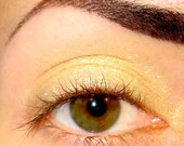 Champagne -Champagne Shimmery light Golden great highlighter- Sobe MineralEyez Eyeshadow Mineral makeup Eye shadow Eyeliner (5g)