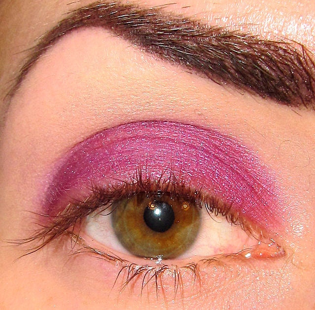 Drama Queen Eyeshadow Mineral makeup (Bright Purple with shifting duochrome pink shimmer & sparkle) Eye shadow Eyeliner (5g)