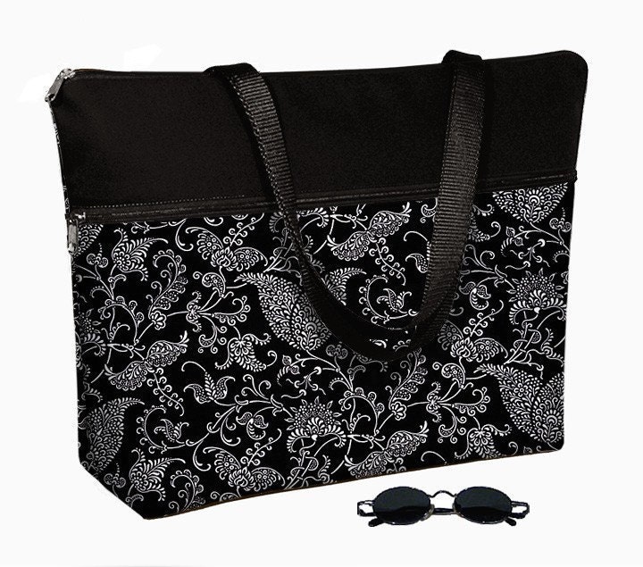 Laptop Tote Bag padded case fits up to 17 inch PC - Pretty Paisley Black