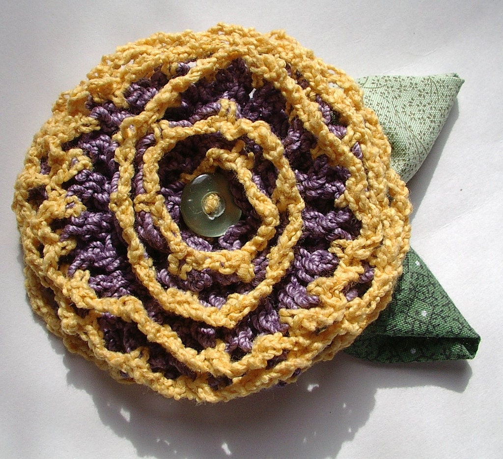 Flower brooch
