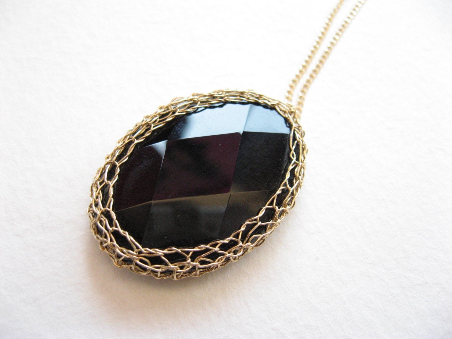 Netted Onyx Pendant...faceted...goldfill