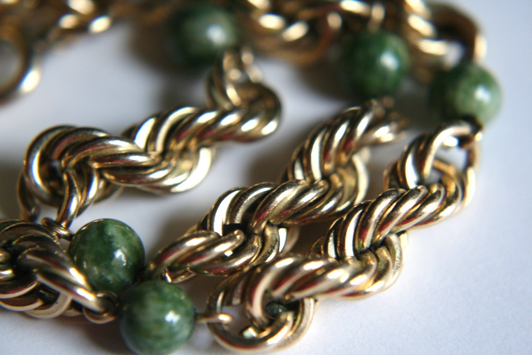 Vintage Green Jade Choker Necklace 15 Inches Long